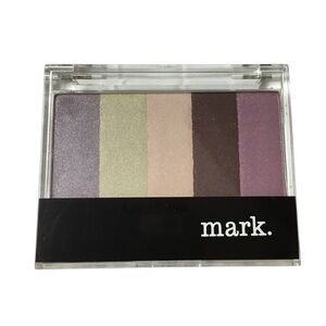 mark. Wink of Glam Eye Shadow Palette Plum Perfect Single Pan Snap to It Case